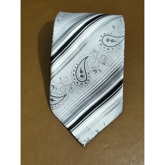 Giorgio Armani Necktie Mens Gray Embroidered Paisley Charcoal Striped 100% Silk - Picture 1 of 7